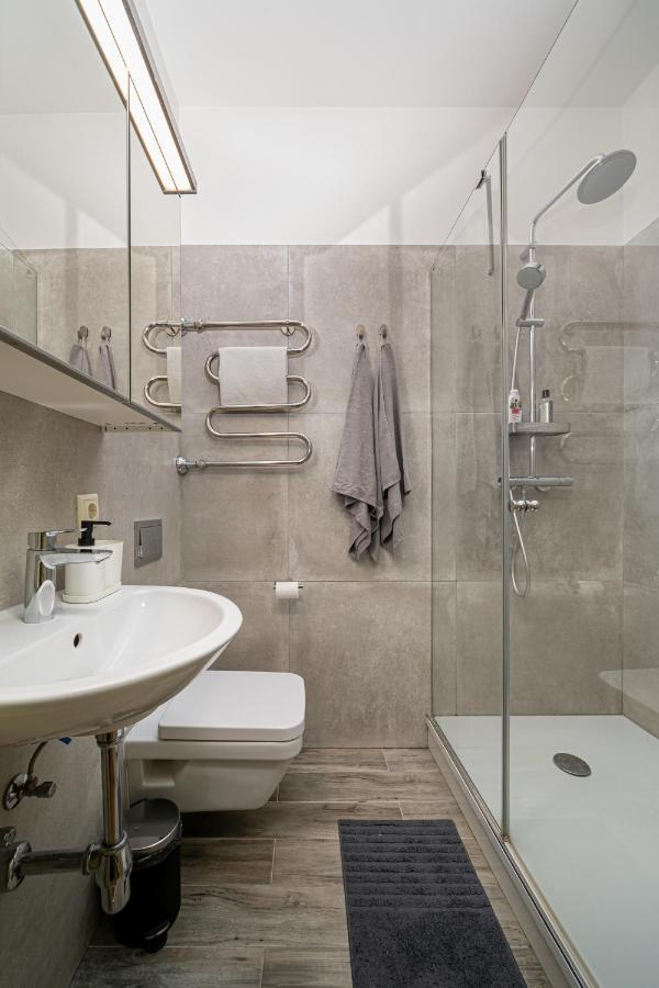 Enjoy Old Town Vibes In 1716 Laipu Residence With 4 Stylish Apartments And 1 Penthouse Рига Экстерьер фото